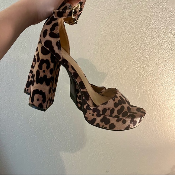 Leopard Animal Print Platform Heels Ankle Strap Size 8.5 Mossimo Supply Co - Picture 14 of 14